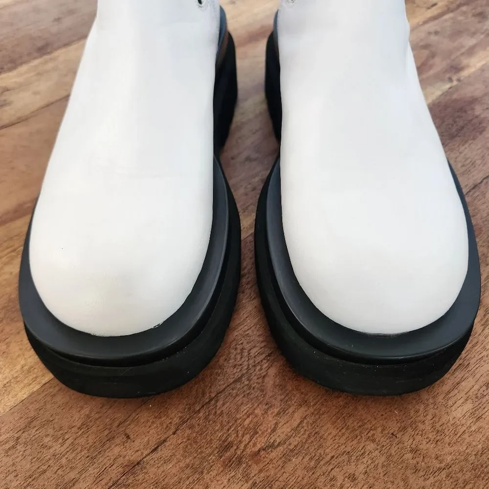 JEFFREY CAMPBELL White/Black Tanked Leather Chelsea Platform Boots size 6